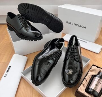 Why Balenciaga Men's Dress Shoes Are a Must-Have in 2025