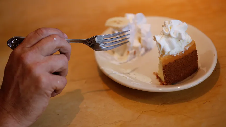 dessert chain shrinkflation
